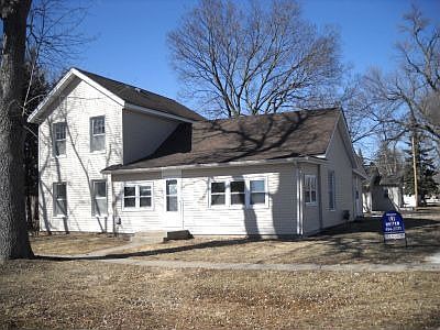 2nd image of 1601 Hickory St