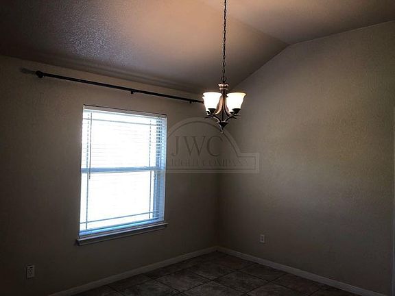 5th image of 1903 Walker Place Blvd