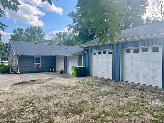 4th image of 2530 W Park Dr
