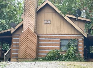 559 Crest Rd, Gatlinburg, TN 37738