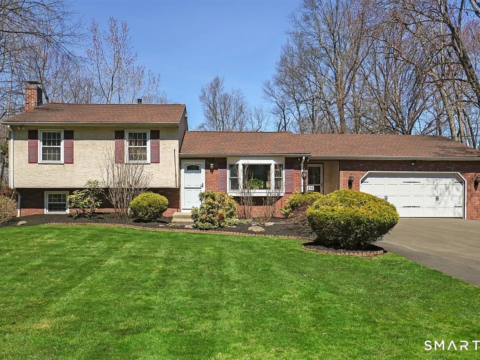 1st image of 976 Old Rock Hill Road