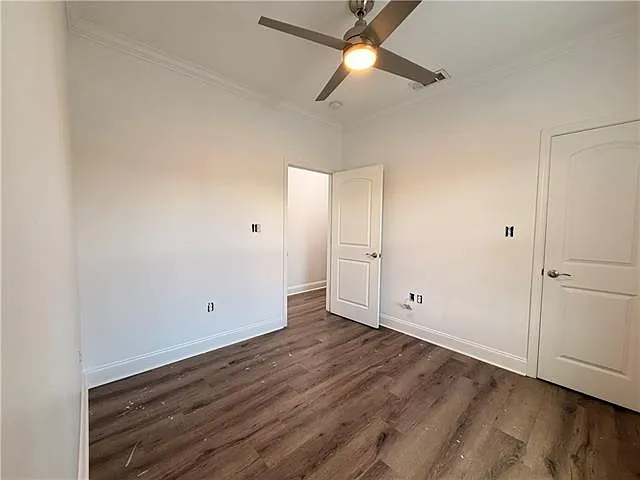 2615 Banks St — Photo 15