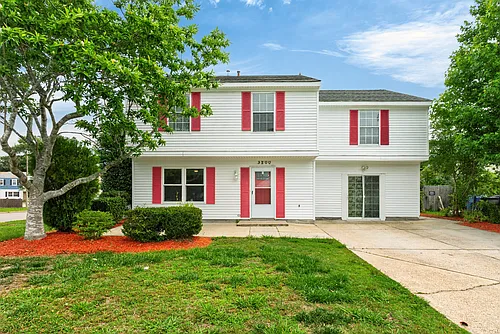 3200 Vermeer Dr #8 Photo 1