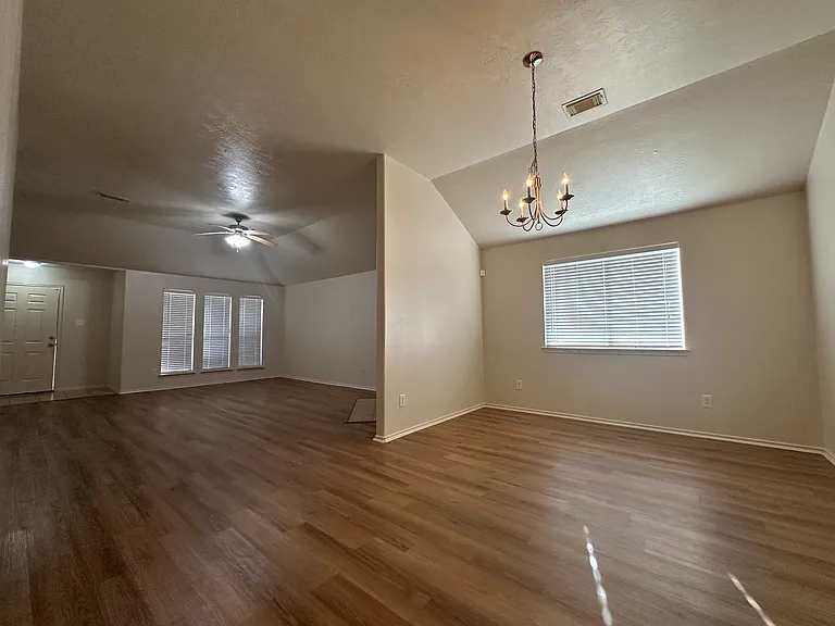 10450 Falling Rapids Ct — Photo 15