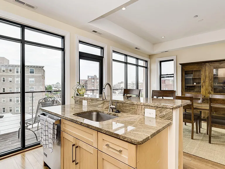 1737 Connecticut Ave NW #NW-502 — Photo 3