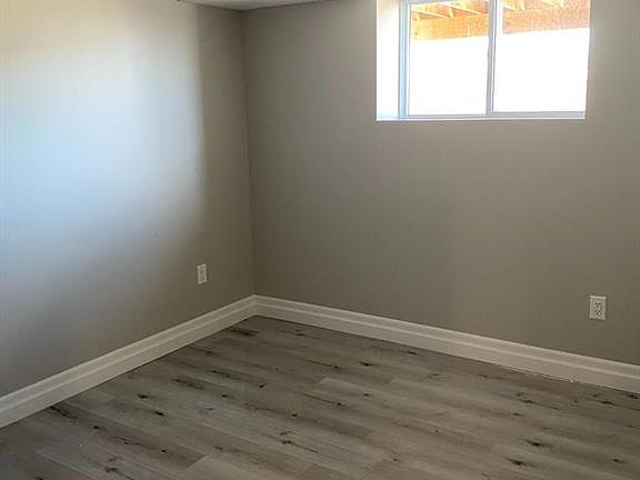 4th image of 105 Reed St