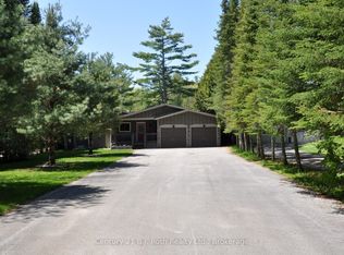 3609 Riverdale Dr, Severn, ON L0K2B0