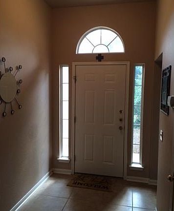3rd image of 315 Clarks Way