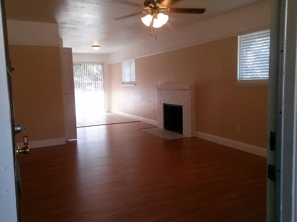 1st image of 5821 S Land Park Dr