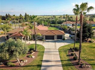 1471 Club Dr, Merced, CA 95340