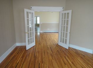 957 Grove St, Irvington, NJ 07111