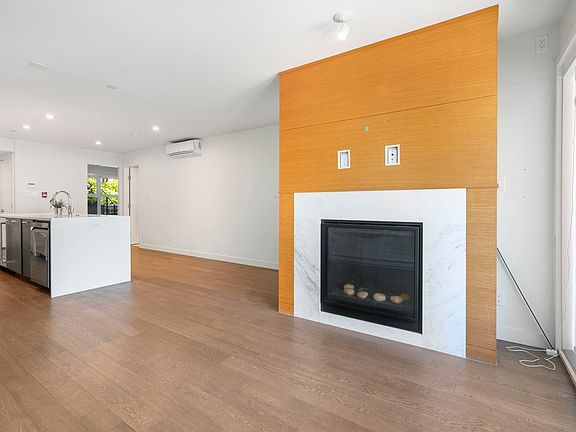 5th image of 1150 Oxford St #203