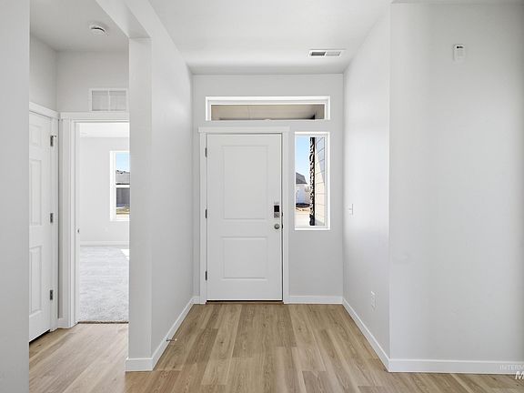 2nd image of 13633 Redway Ct