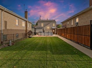 3711 W 56th Pl, Chicago, IL 60629