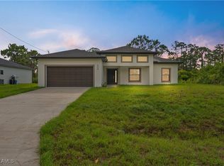 508 Redwood Ave S, Lehigh Acres, FL 33974