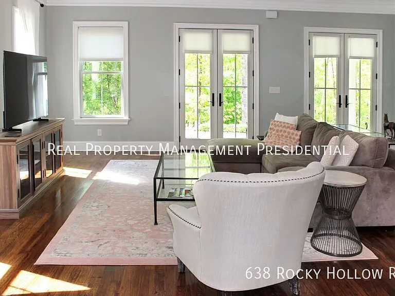 638 Rocky Hollow Rd — Photo 6