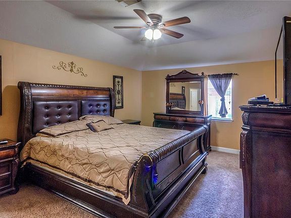 2nd image of 21002 Vista Trail Ct