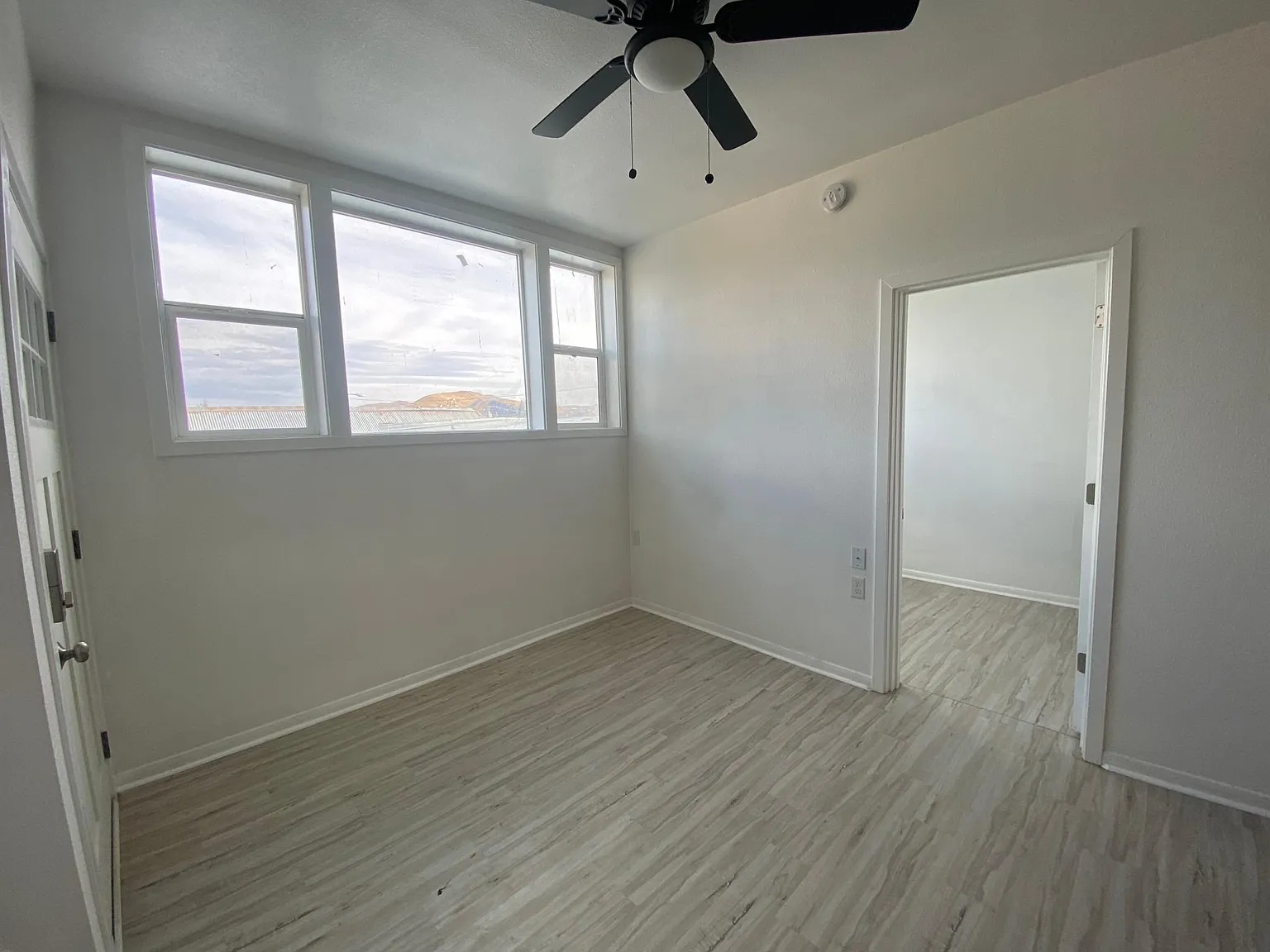 2380 Broadway St — Photo 3