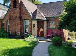 4955 Decatur St, Omaha, NE 68104