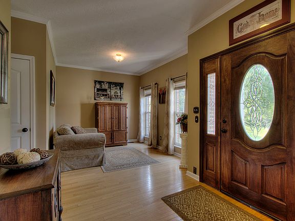 3rd image of 1128 Marshbird Ln