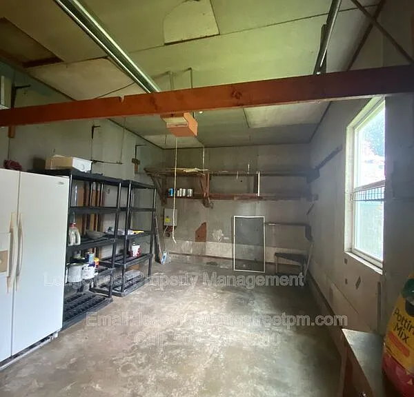 390 23rd St SE — Photo 20