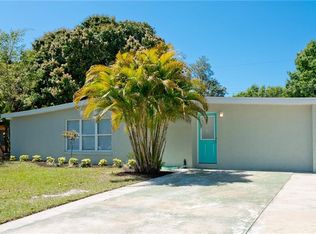 2832 21st St W, Bradenton, FL 34205