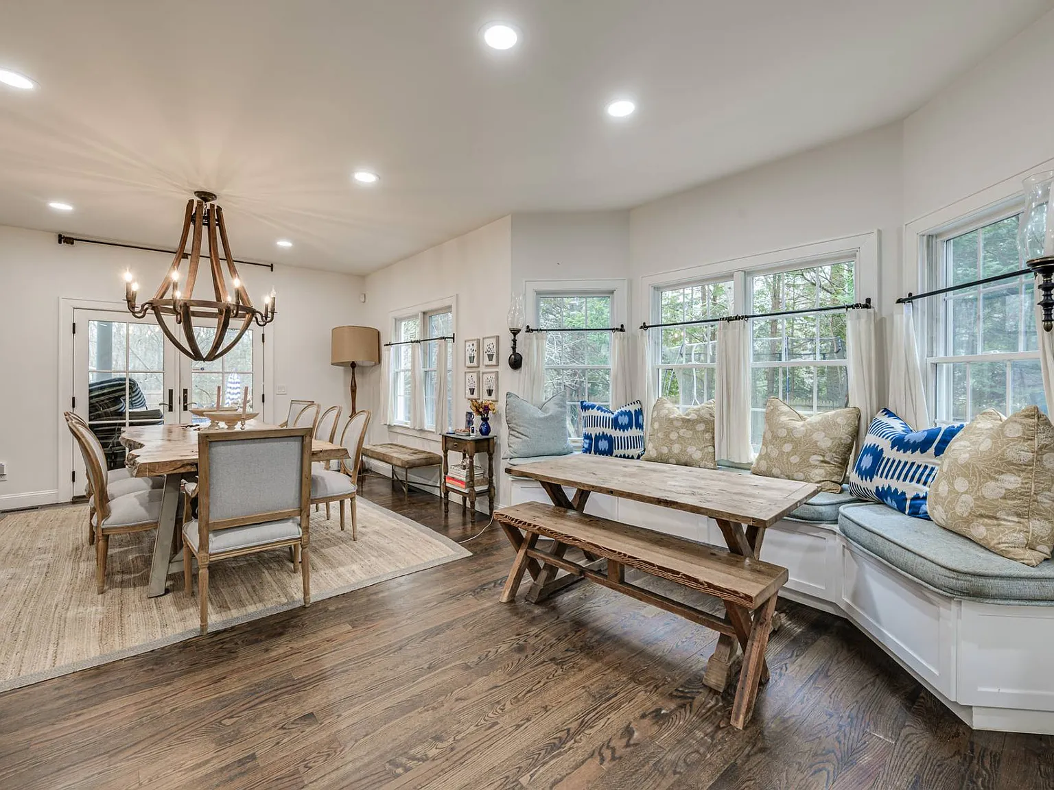 Beautifully Appointed Hamptons Getaway — Photo 4