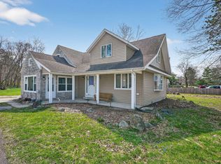 70111 Fir Rd, Niles, MI 49120