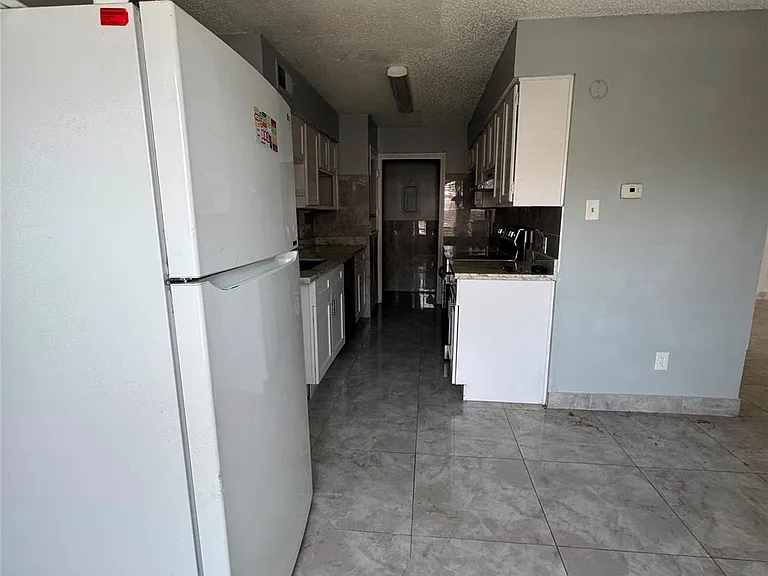 12700 Leader St #C — Photo 10