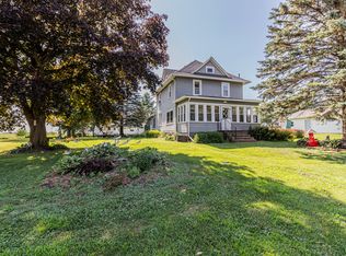 102 N West St, Ohio, IL 61349