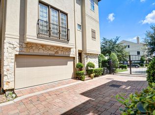 2731 Sherwin St, Houston, TX 77007