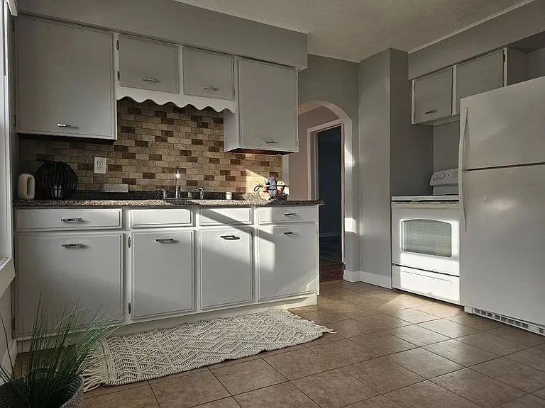 78 Harrison St #2 — Photo 18