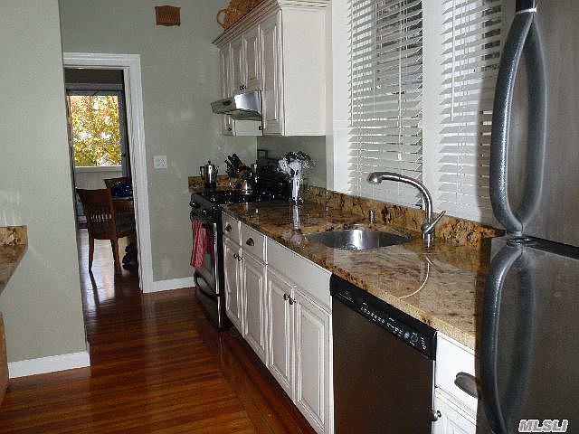 1st image of 92 Lexington Ave