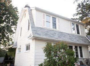 274 Adams Ct, Ferndale, MI
