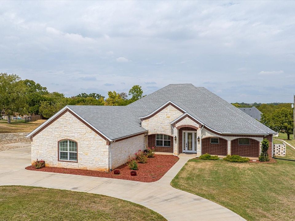 1st image of 6502 Pinehurst Dr