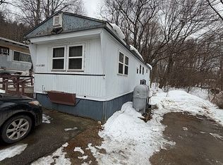 97 Chase Ave, Mexico, ME 04257