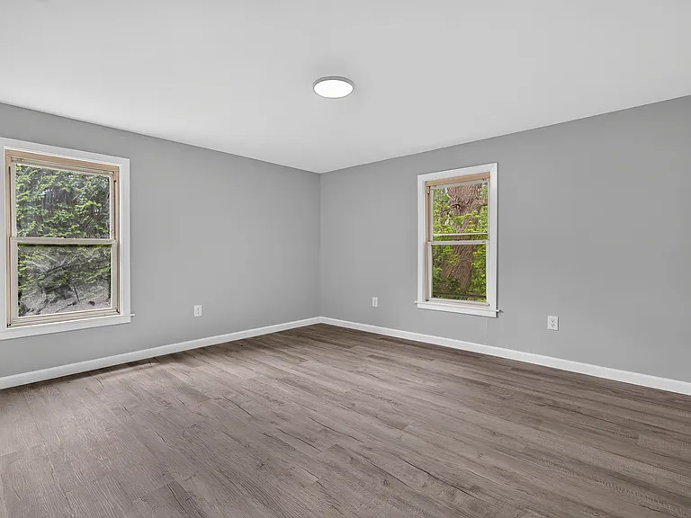 303 W Main St #3 — Photo 20