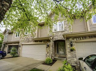 239 Taylor Ct, Buffalo Grove, IL 60089