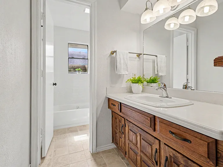 2313 Cliffside Dr — Photo 30