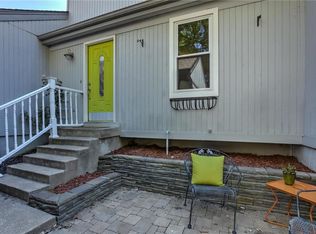 6615 Noland Rd, Shawnee, KS 66216