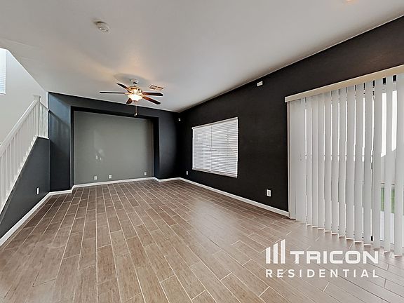 3rd image of 934 Appaloosa Hills Ave