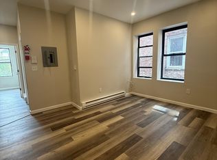 383 Avon Ave #2R, Newark, NJ 07103