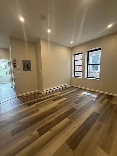383 Avon Ave Photo 1