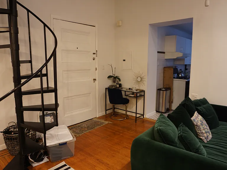 1521 Spruce St #203 — Photo 3