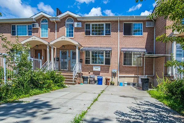 Rented by Century Homes Realty Group LLC | media 10