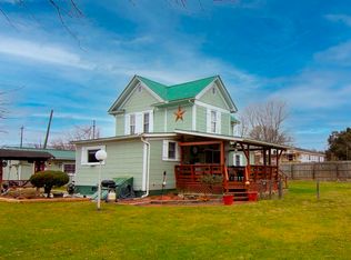 327 Linden Ave, Alderson, WV 24910