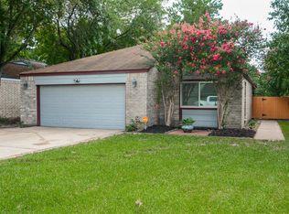 17302 Baronshire Dr, Houston, TX 77070