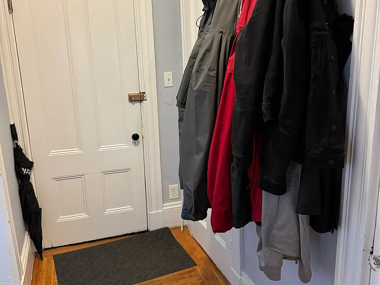 229 Highland Ave #2 — Photo 8