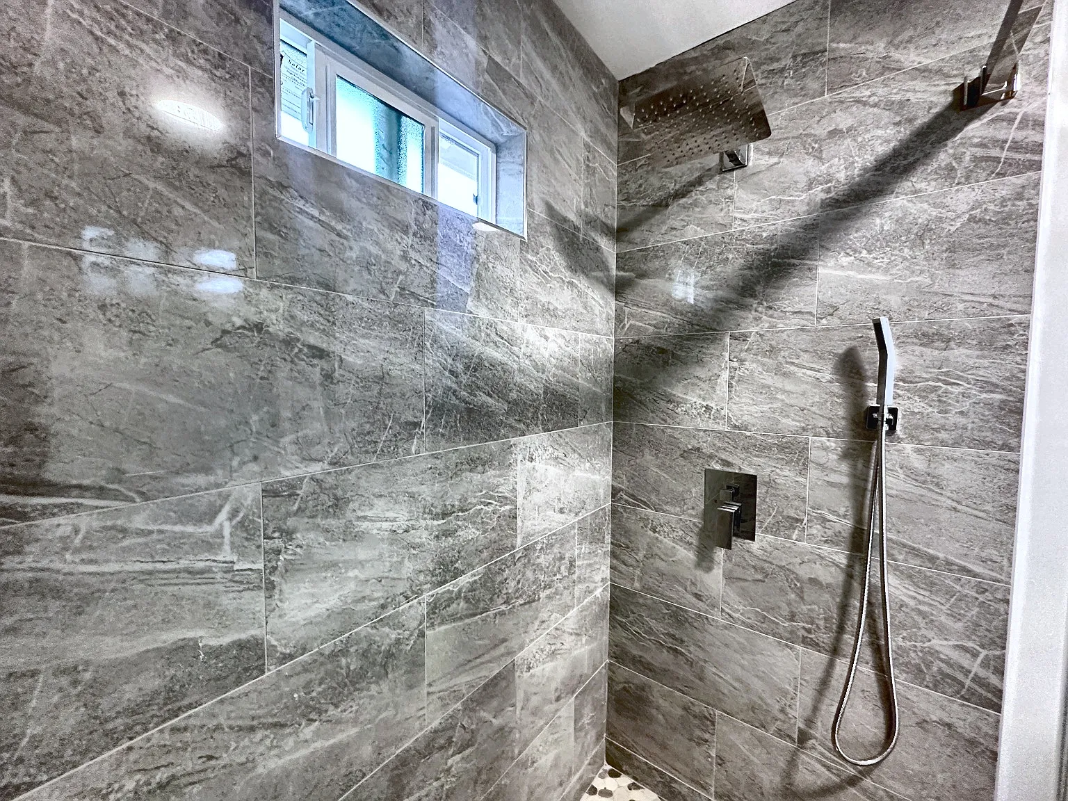 2 bed, 480 sqft, $3,000 — Photo 3