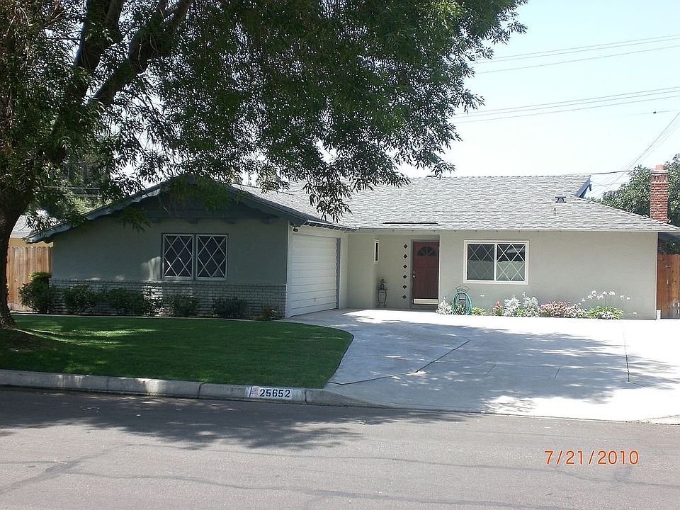 2nd image of 25652 Mead St